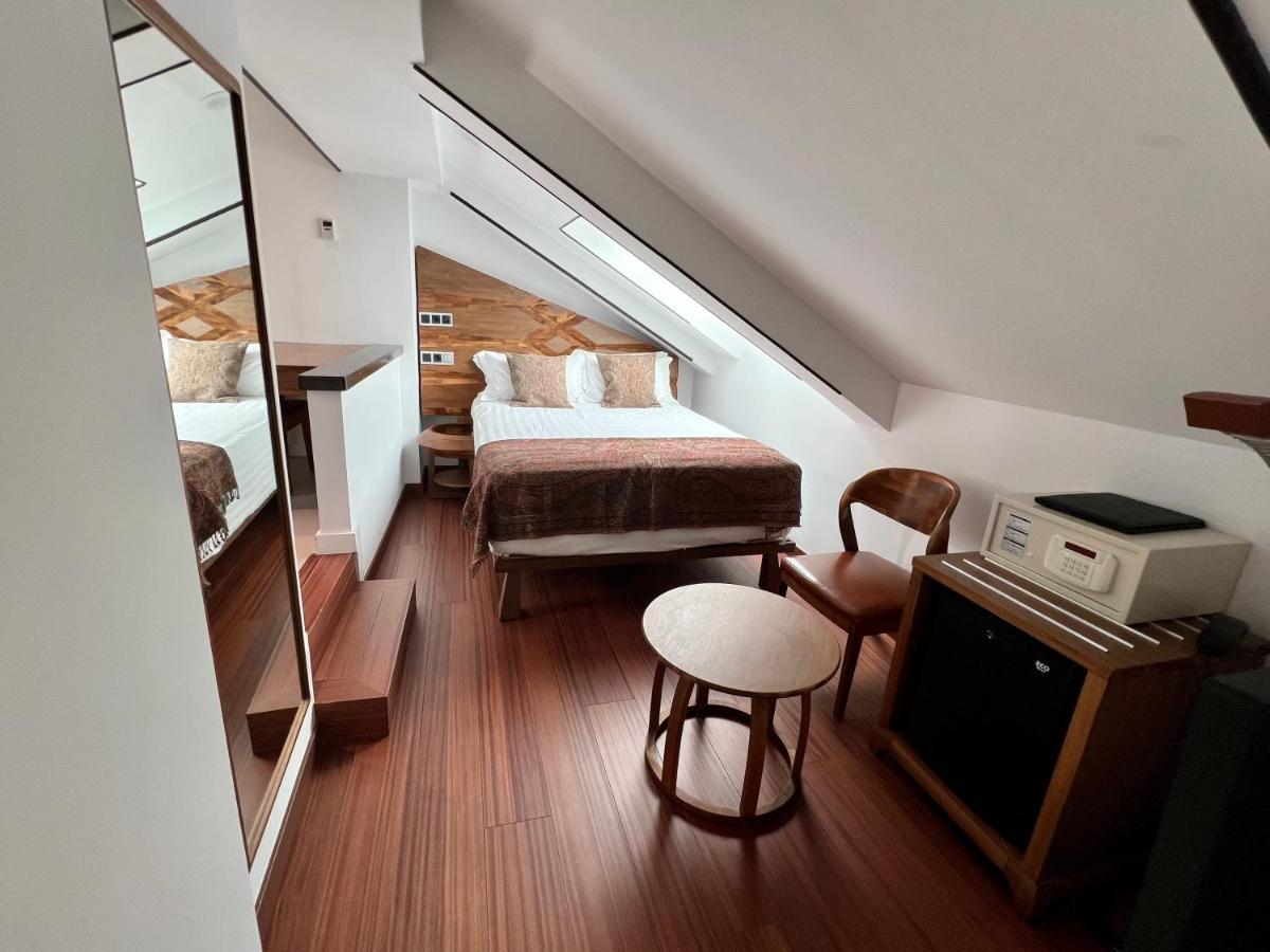 Anahita Boutique Hotel Малага Экстерьер фото