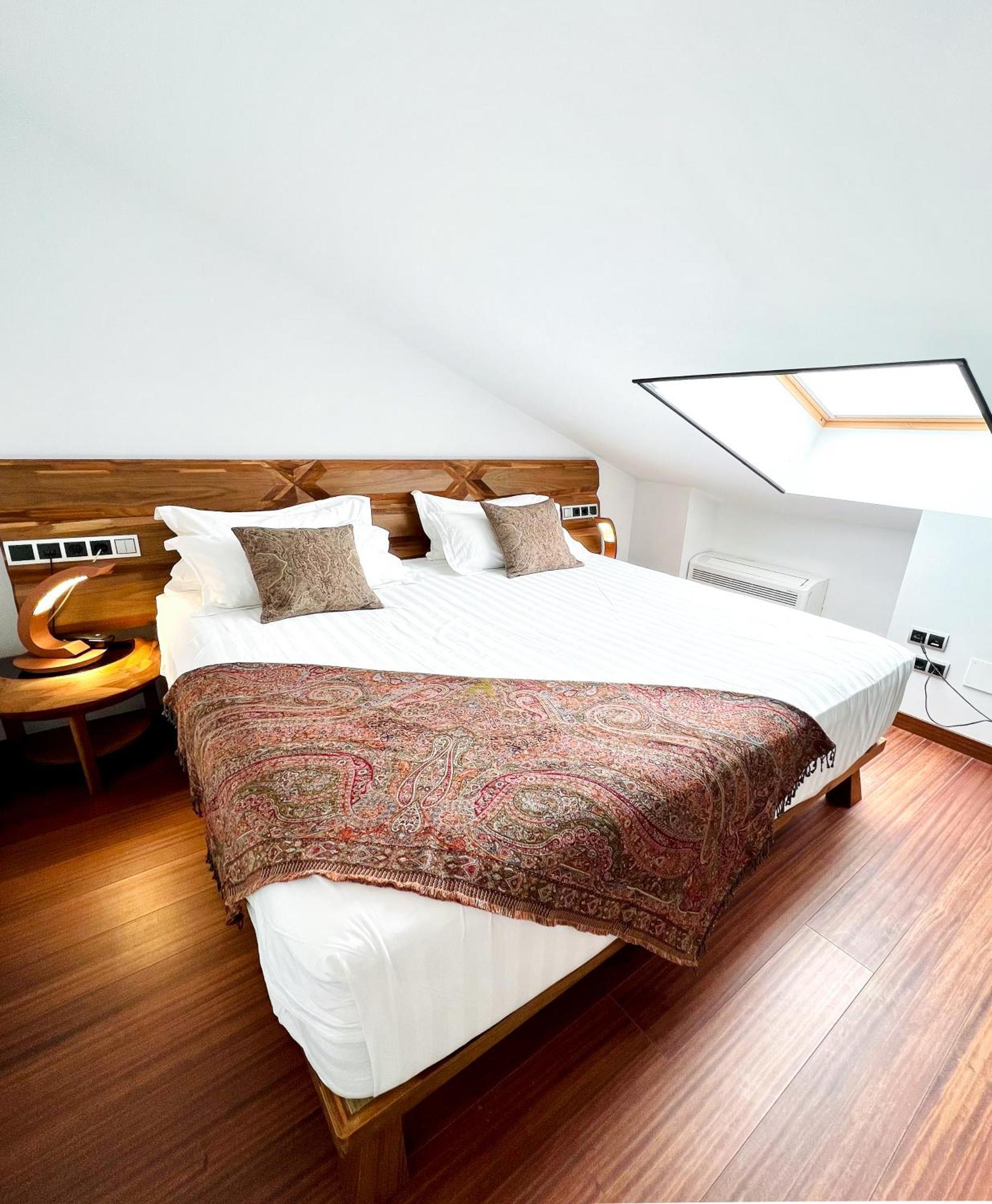 Anahita Boutique Hotel Малага Экстерьер фото