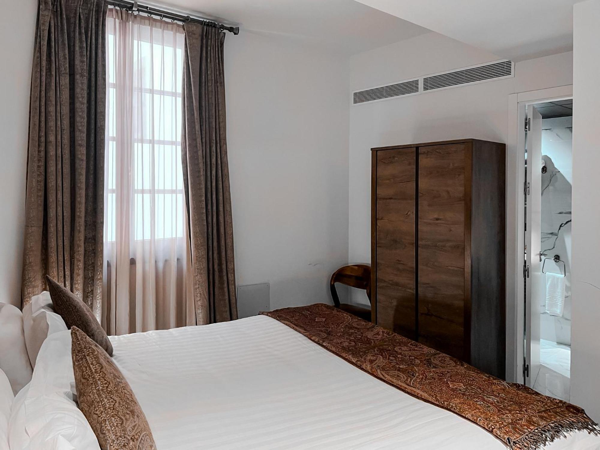 Anahita Boutique Hotel Малага Экстерьер фото