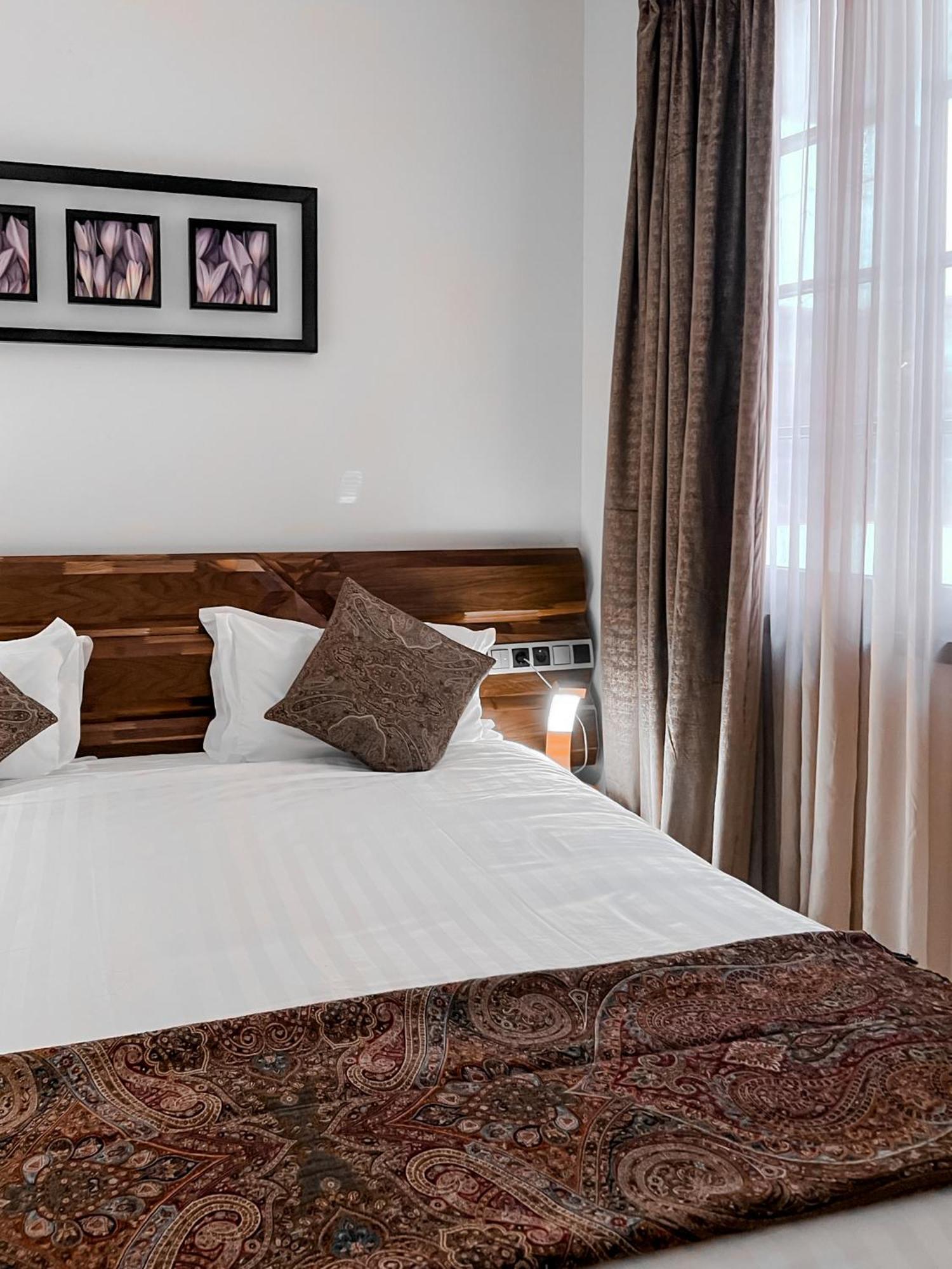 Anahita Boutique Hotel Малага Экстерьер фото